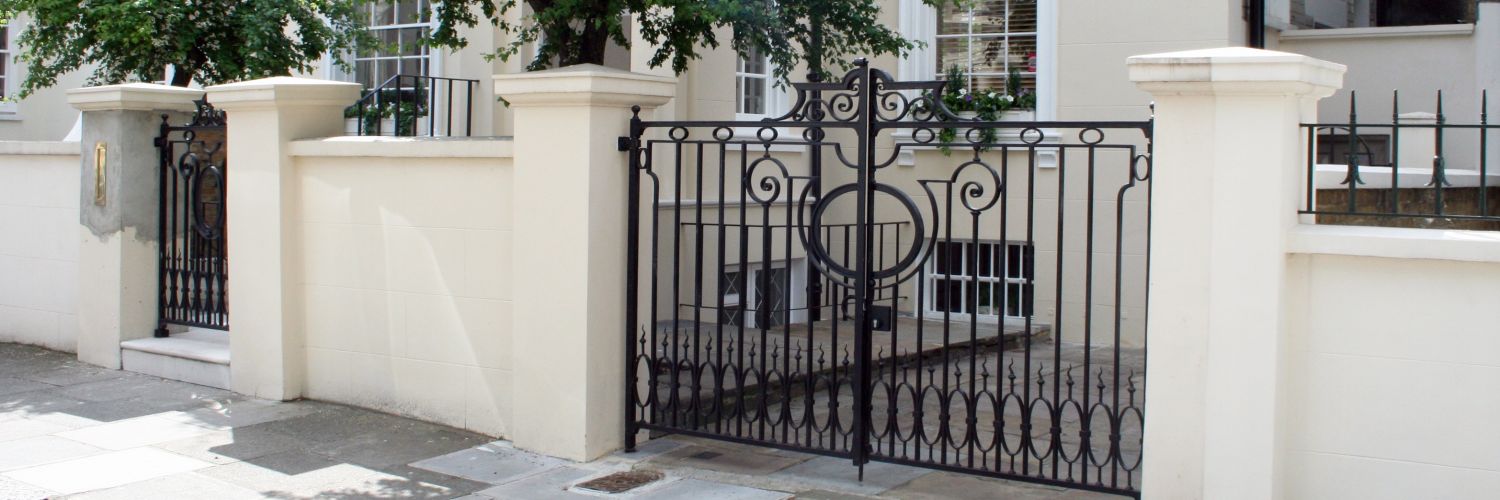 These entrance gates were traditionally made using genuine wrought iron