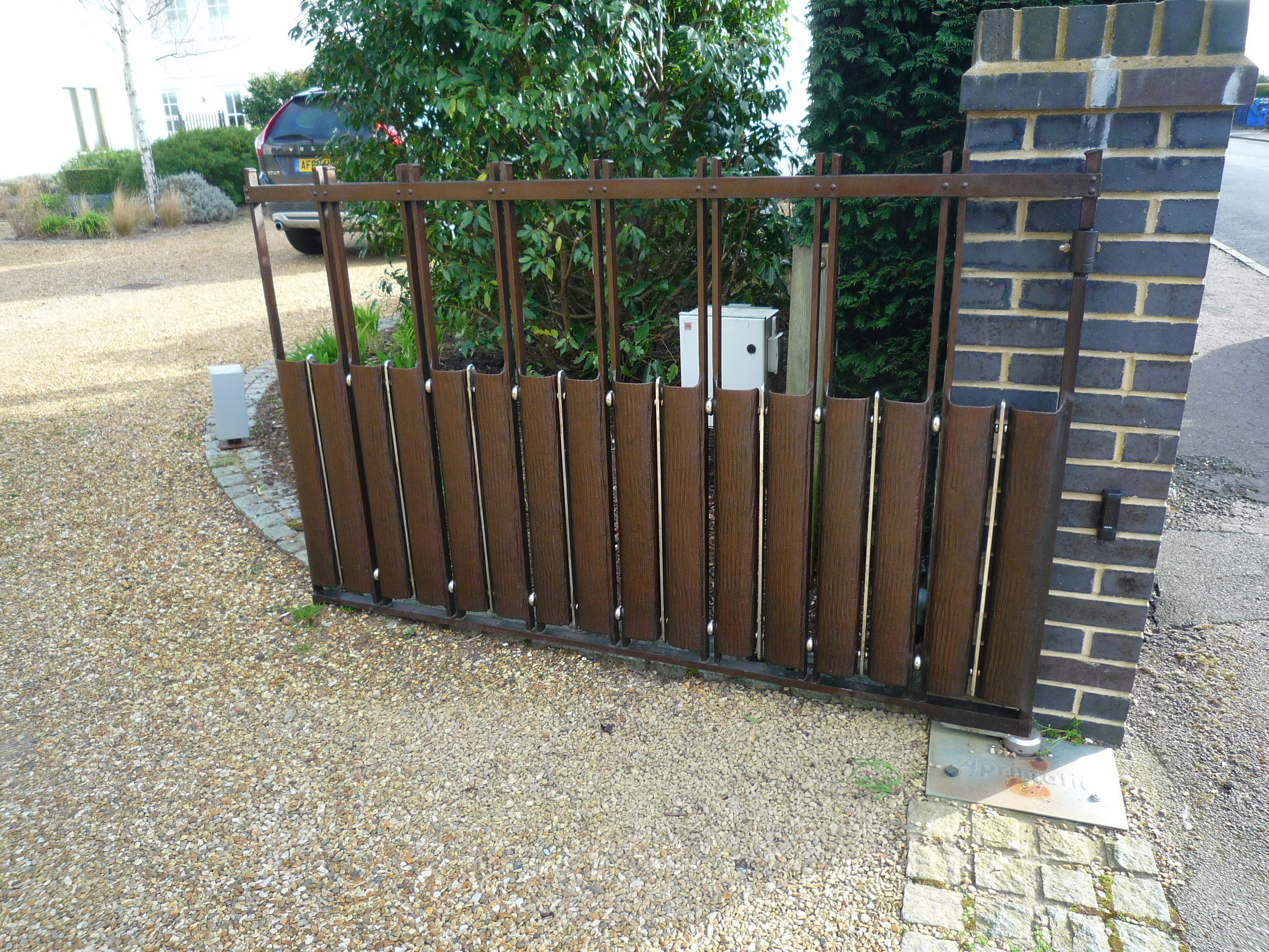 Wrought Iron Driveway Gates Designs